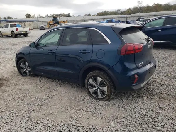KNDCB3LC0N5498970 2022 KIA NIRO - Image 2