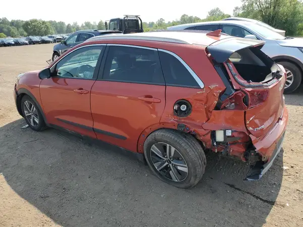 KNDCB3LC0N5499312 2022 KIA NIRO - Image 2