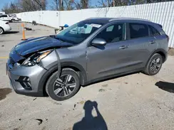 KNDCB3LC0N5508817 2022 KIA NIRO