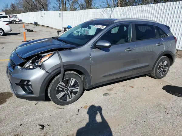 KNDCB3LC0N5508817 2022 KIA NIRO - Image 1