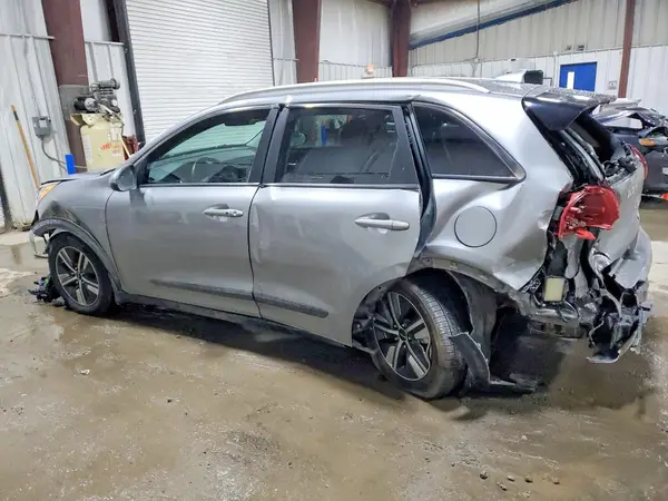KNDCB3LC0N5509336 2022 KIA NIRO - Image 2
