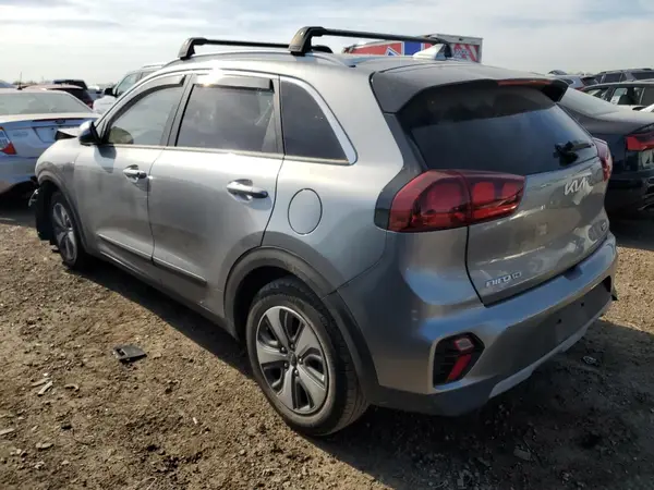 KNDCB3LC0N5515363 2022 KIA NIRO - Image 2
