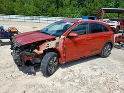 KNDCB3LC0N5528159 2022 KIA NIRO