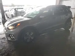 KNDCB3LC0N5548041 2022 KIA NIRO