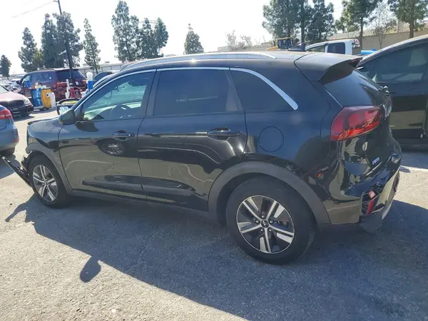 KNDCB3LC0N5548329 2022 KIA NIRO - Image 2