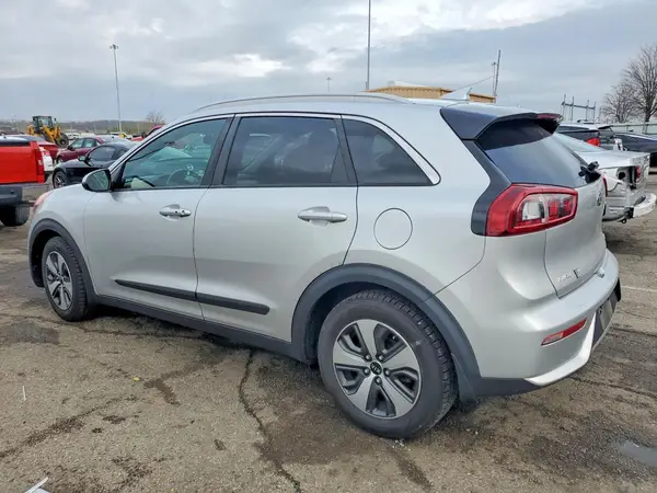 KNDCB3LC1H5055280 2017 KIA NIRO - Image 2