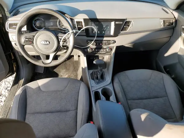 KNDCB3LC1H5055599 2017 KIA NIRO - Image 8