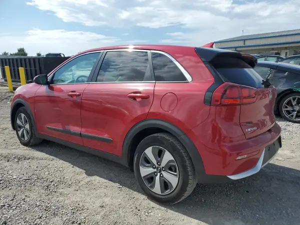 KNDCB3LC1H5060379 2017 KIA NIRO - Image 2