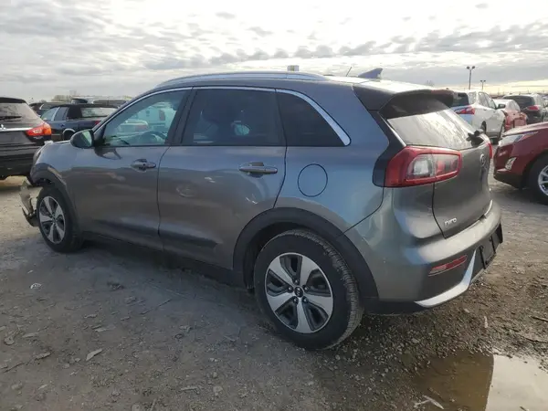 KNDCB3LC1H5064559 2017 KIA NIRO - Image 2