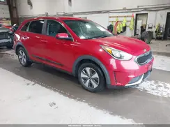KNDCB3LC1H5081121 2017 KIA NIRO