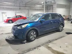 KNDCB3LC1H5083256 2017 KIA NIRO