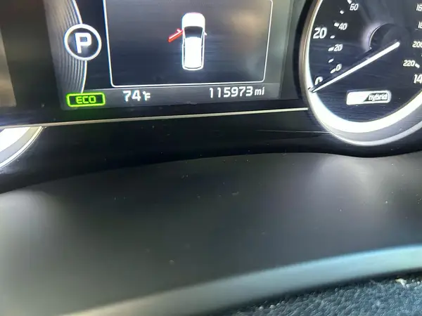 KNDCB3LC1H5090904 2017 KIA NIRO - Image 8