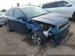 KNDCB3LC1H5093432 2017 KIA NIRO