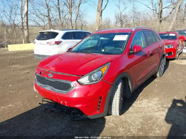 KNDCB3LC1H5099604 2017 KIA NIRO - Image 2