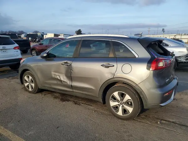 KNDCB3LC1H5101867 2017 KIA NIRO - Image 2