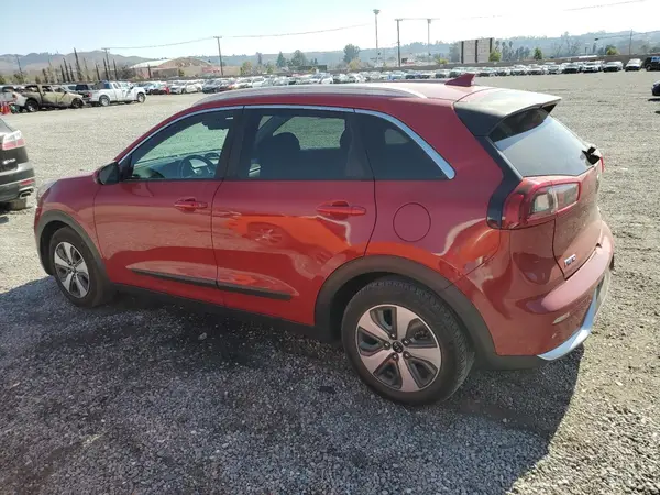 KNDCB3LC1H5102310 2017 KIA NIRO - Image 2