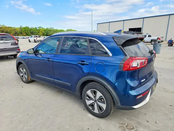 KNDCB3LC1J5108548 2018 KIA NIRO - Image 2