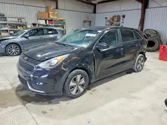 KNDCB3LC1J5118612 2018 KIA NIRO