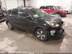 KNDCB3LC1J5124281 2018 KIA NIRO