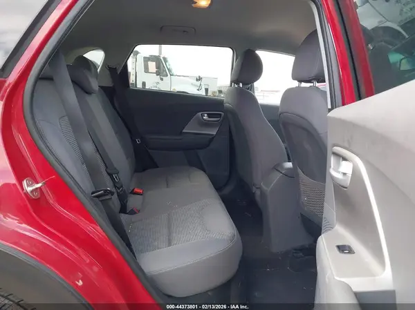KNDCB3LC1J5124703 2018 KIA NIRO - Image 8