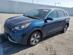 KNDCB3LC1J5140836 2018 KIA NIRO