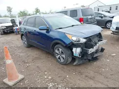 KNDCB3LC1J5153991 2018 KIA NIRO
