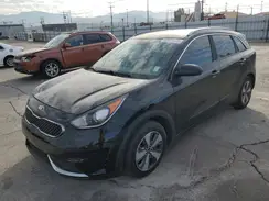 KNDCB3LC1J5160388 2018 KIA NIRO