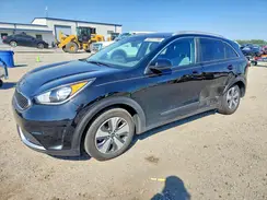 KNDCB3LC1J5175778 2018 KIA NIRO