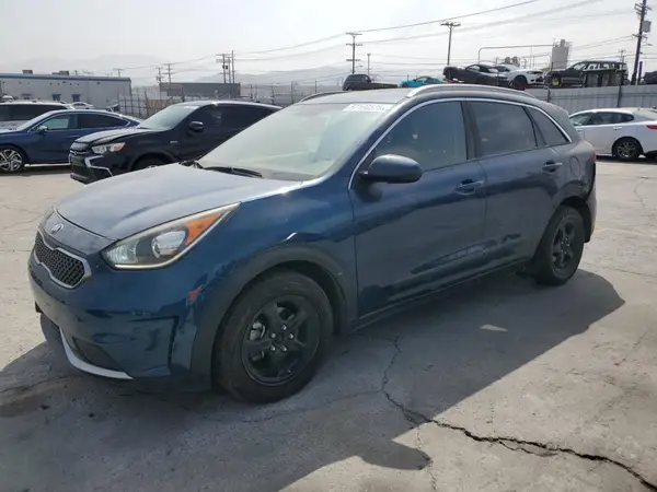KNDCB3LC1J5212747 2018 KIA NIRO - Image 1