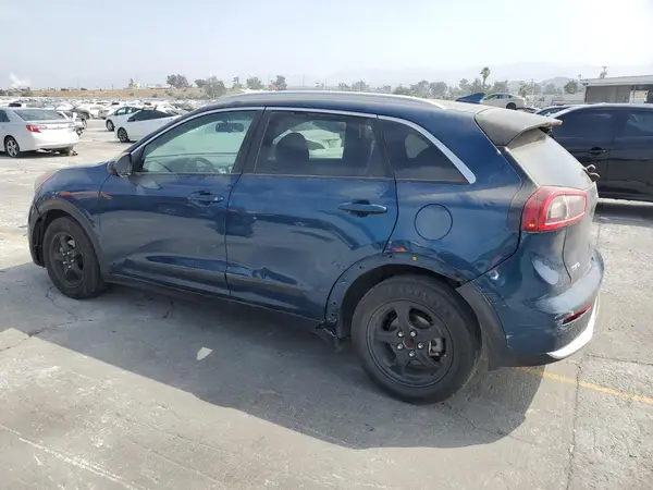 KNDCB3LC1J5212747 2018 KIA NIRO - Image 2
