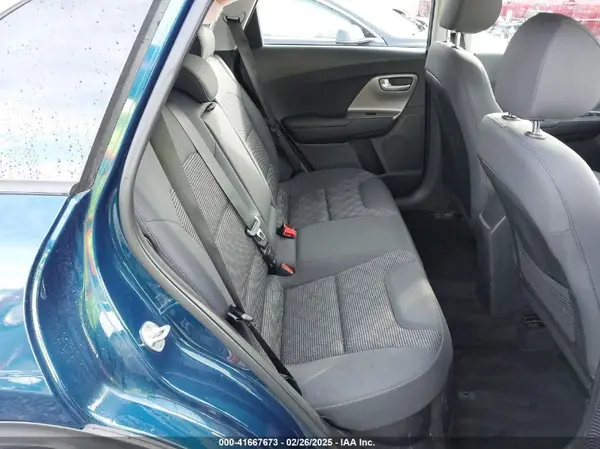 KNDCB3LC1K5216492 2019 KIA NIRO - Image 8