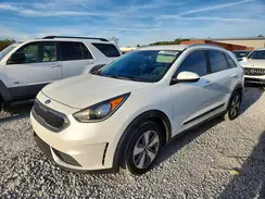 KNDCB3LC1K5239884 2019 KIA NIRO