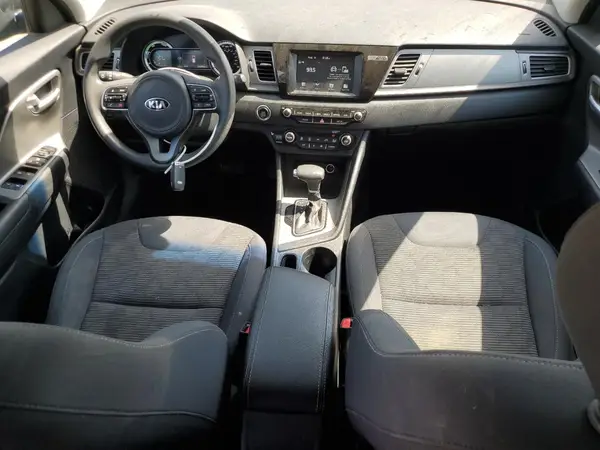 KNDCB3LC1K5241487 2019 KIA NIRO - Image 8