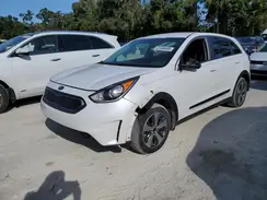 KNDCB3LC1K5243854 2019 KIA NIRO