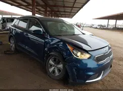 KNDCB3LC1K5250769 2019 KIA NIRO