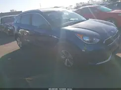 KNDCB3LC1K5251114 2019 KIA NIRO