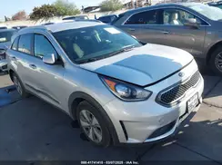 KNDCB3LC1K5256409 2019 KIA NIRO