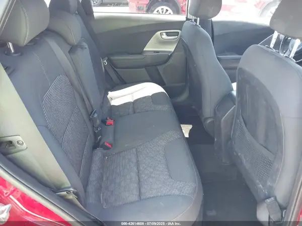 KNDCB3LC1K5258872 2019 KIA NIRO - Image 8