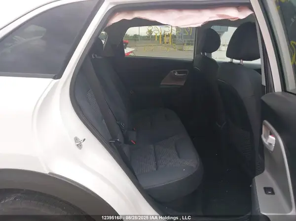 KNDCB3LC1K5274134 2019 KIA NIRO - Image 8