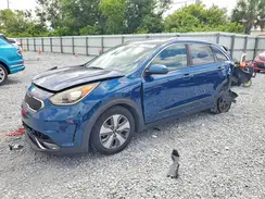 KNDCB3LC1K5283108 2019 KIA NIRO
