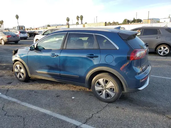KNDCB3LC1K5306581 2019 KIA NIRO - Image 2