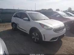 KNDCB3LC1K5331996 2019 KIA NIRO