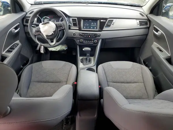 KNDCB3LC1K5336650 2019 KIA NIRO - Image 8
