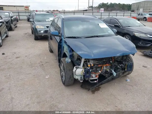 KNDCB3LC1K5339029 2019 KIA NIRO - Image 1
