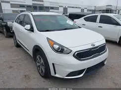 KNDCB3LC1K5347650 2019 KIA NIRO