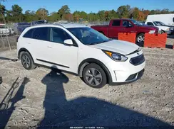 KNDCB3LC1K5353075 2019 KIA NIRO
