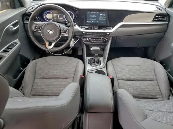 KNDCB3LC1L5361145 2020 KIA NIRO - Image 8