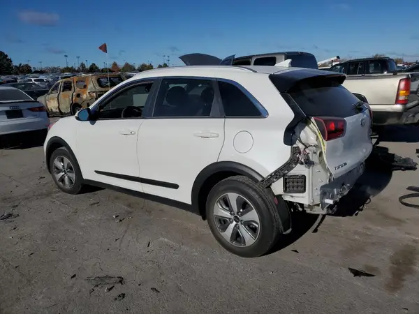 KNDCB3LC1L5375465 2020 KIA NIRO - Image 2