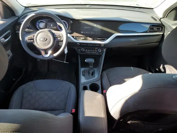 KNDCB3LC1L5375465 2020 KIA NIRO - Image 8