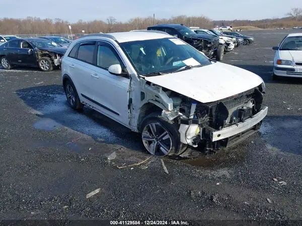 KNDCB3LC1L5392802 2020 KIA NIRO - Image 1